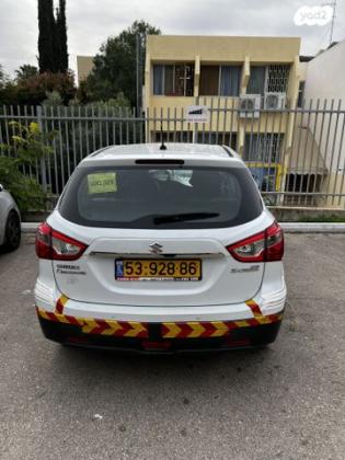 סוזוקי SX4 קרוסאובר GLS ידני 1.6 (118 כ"ס) בנזין 2017 למכירה בנס ציונה