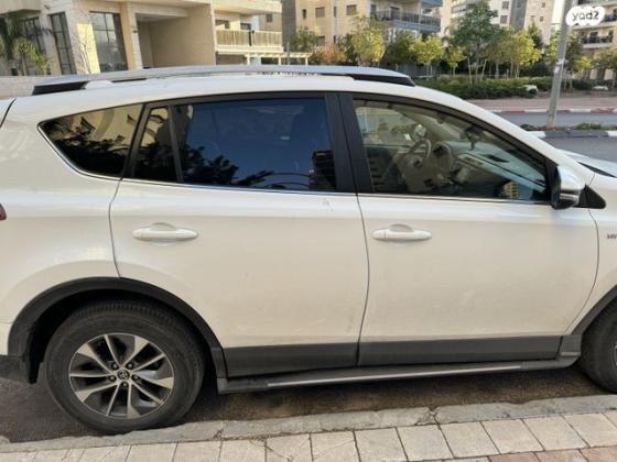 טויוטה RAV4 הייבריד Premium הייבריד אוט' 2.5 (155 כ''ס) בנזין 2017 למכירה בעפולה