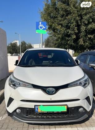 טויוטה C-HR Lounge הייבריד אוט' 1.8 (98 כ''ס) בנזין 2019 למכירה בקרית גת