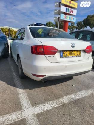 פולקסווגן ג'טה Trendline אוט' 1.2 (105 כ"ס) בנזין 2014 למכירה בעזריקם