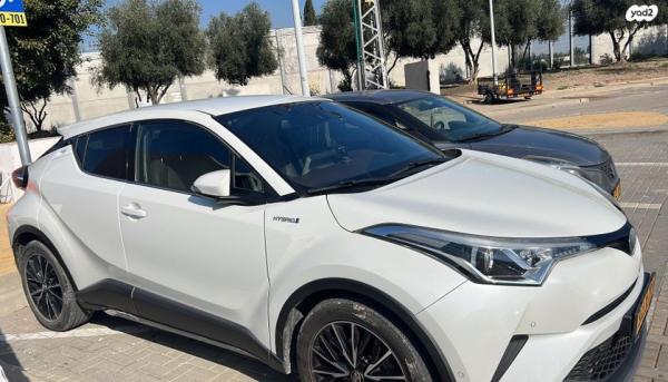 טויוטה C-HR Lounge הייבריד אוט' 1.8 (98 כ''ס) בנזין 2019 למכירה בקרית גת