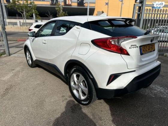 טויוטה C-HR City הייבריד אוט' 1.8 (98 כ"ס) בנזין 2018 למכירה בחיפה