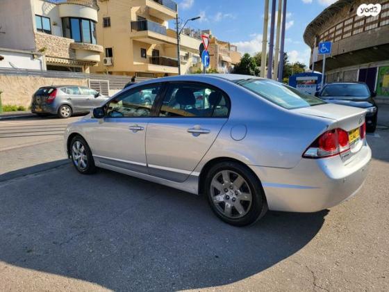 הונדה סיוויק סדאן החדשה Comfort אוט' 1.8 (140 כ''ס) בנזין 2011 למכירה בחולון