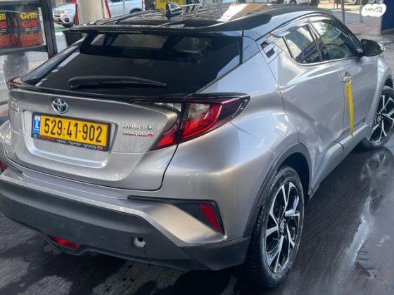 טויוטה C-HR Chic הייבריד אוט' 1.8 (98 כ"ס) בנזין 2021 למכירה בתל אביב יפו