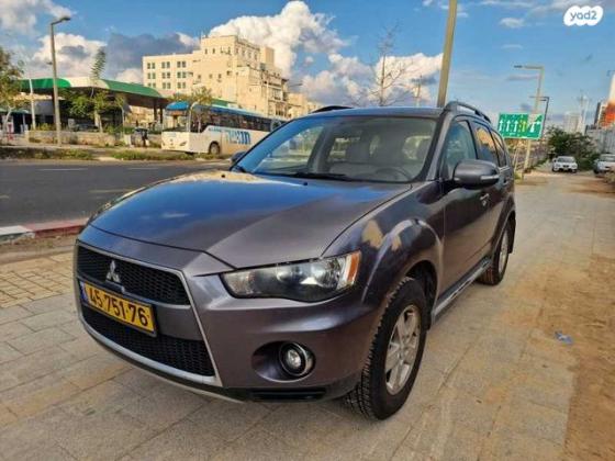 מיצובישי אאוטלנדר Instyle אוט' 5 מק' 2.0 (147 כ"ס) בנזין 2012 למכירה בבני ברק