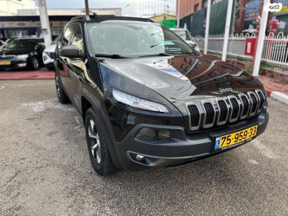 ג'יפ / Jeep צ'ירוקי 4X4 Trailhawk אוט' 3.2 (271 כ''ס) בנזין 2015 למכירה בחיפה