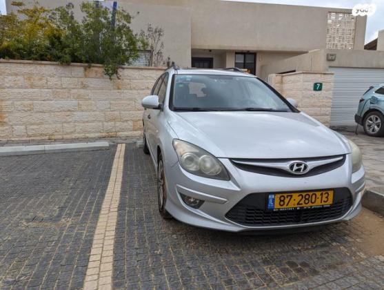 יונדאי i30CW Inspire סטיישן אוט' 1.6 (126 כ''ס) בנזין 2012 למכירה בבאר שבע