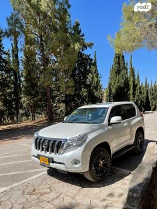 טויוטה לנד קרוזר קצר 4X4 Luxury אוט' דיזל 2.8 (177 כ"ס) דיזל 2018 למכירה בעפולה