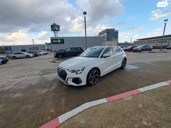 אאודי A3 Sportback SLN Sharp Luxury אוט' 1.5 (150 כ''ס) בנזין 2021 למכירה בנתניה