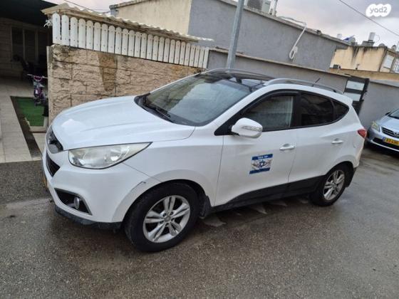 יונדאי iX35 Inspire אוט' 2.0 (163 כ''ס) בנזין 2013 למכירה בחיפה