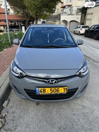 יונדאי i20 Insight אוט' 1.4 (100 כ"ס) בנזין 2013 למכירה בגבעת זאב