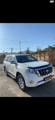 טויוטה לנד קרוזר ארוך 4X4 Luxury אוט' דיזל 7 מק' 2.8 (177 כ"ס) דיזל 2017 למכירה ברוויה