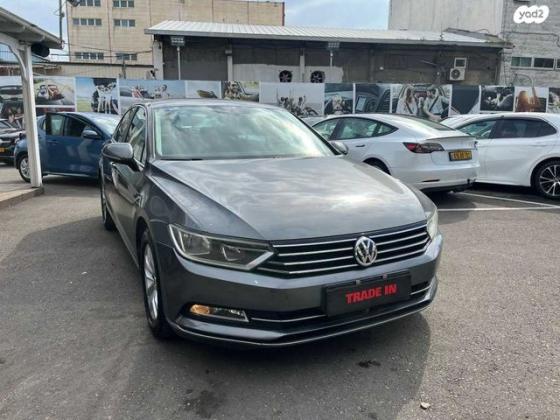 פולקסווגן פאסאט Comfort אוט' 1.4 (150 כ''ס) בנזין 2015 למכירה בבת ים