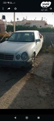 מרצדס E-Class E250D Classic אוט' דיזל 2.5 (113 כ''ס) דיזל 1999 למכירה בטמרה