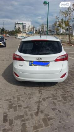 יונדאי i30 Inspire סטיישן אוט' 1.6 (135 כ"ס) בנזין 2016 למכירה באשקלון