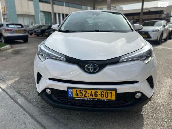 טויוטה C-HR City הייבריד אוט' 1.8 (98 כ"ס) בנזין 2018 למכירה בחיפה