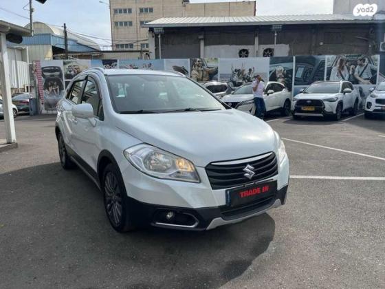 סוזוקי SX4 קרוסאובר GLX אוט' 1.6 (118 כ''ס) בנזין 2016 למכירה בבת ים