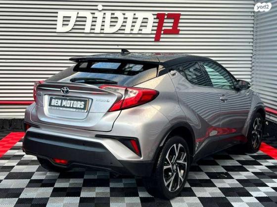 טויוטה C-HR Chic הייבריד אוט' 1.8 (98 כ"ס) בנזין 2019 למכירה בחיפה