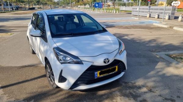 טויוטה יאריס Style אוט' 1.5 (112 כ"ס) בנזין 2020 למכירה בבאר שבע