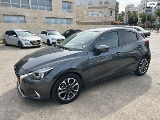 מאזדה H Sport אוט' 1.5 (112 כ"ס) בנזין 2018 למכירה בתל אביב יפו