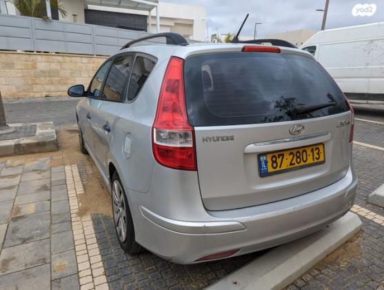 יונדאי i30CW Inspire סטיישן אוט' 1.6 (126 כ''ס) בנזין 2012 למכירה בבאר שבע