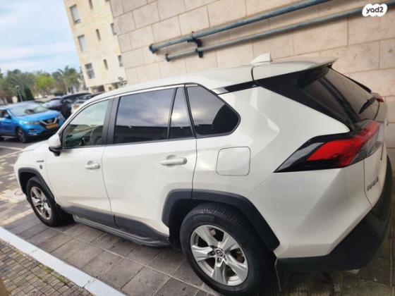 טויוטה RAV4 הייבריד E-xperience הייבריד 5 דל' אוט' 2.5 (178 כ''ס) בנזין 2020 למכירה בנהריה