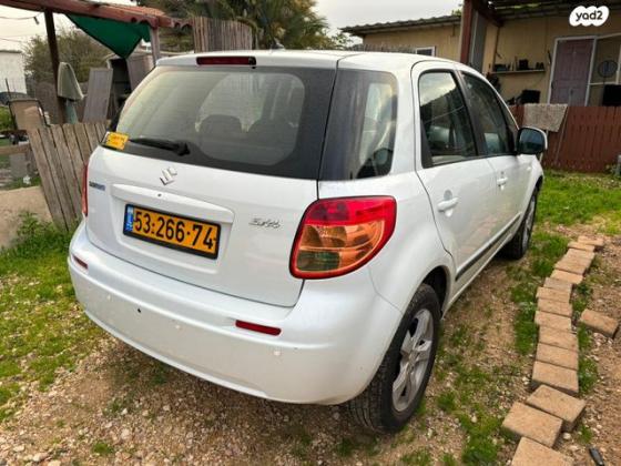 סוזוקי SX4 GLX-HB הצ'בק אוט' 1.6 (119 כ''ס) בנזין 2010 למכירה בשוהם