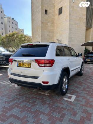 ג'יפ / Jeep גרנד צ'ירוקי 4X4 Laredo אוט' 3.6 (282 כ''ס) בנזין 2011 למכירה בחולון