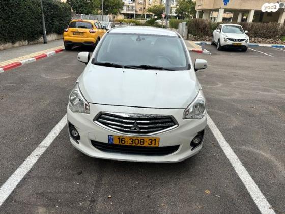 מיצובישי אטראז' Instyle אוט' 1.2 (80 כ"ס) בנזין 2014 למכירה בתל אביב יפו