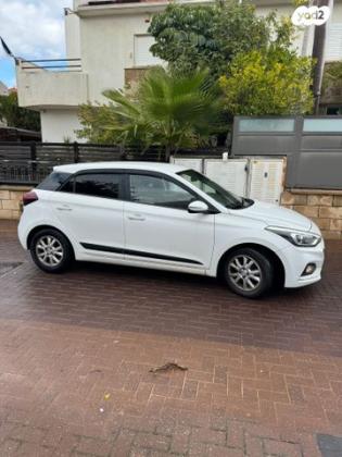 יונדאי i20 Prestige אוט' 1.0 (100 כ''ס) בנזין 2019 למכירה בראשון לציון