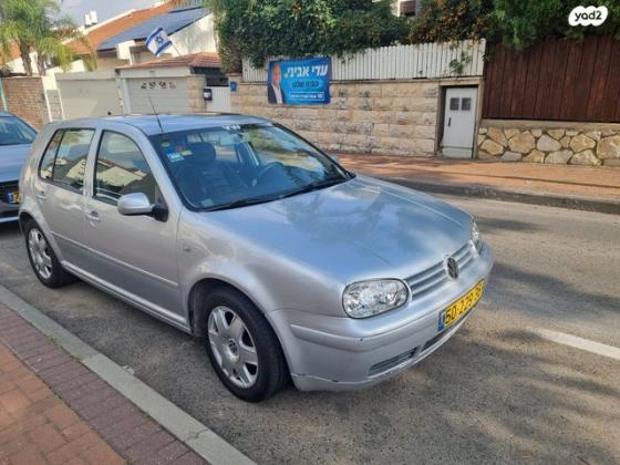 פולקסווגן גולף Comfortline אוט' 5 דל' 1.6 (102 כ''ס) [1999-2004] בנזין 2002 למכירה בראש העין