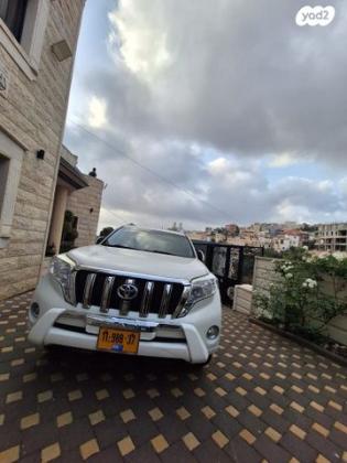 טויוטה לנד קרוזר קצר 4X4 Luxury אוט' דיזל 2.8 (177 כ"ס) דיזל 2016 למכירה באום אל פחם