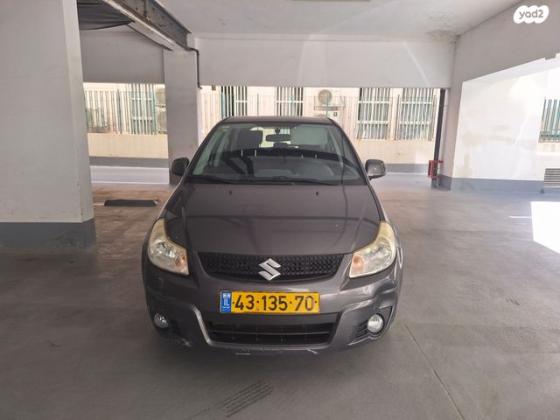 סוזוקי SX4 GLX-HB הצ'בק אוט' 1.6 (119 כ''ס) בנזין 2010 למכירה בתל אביב יפו