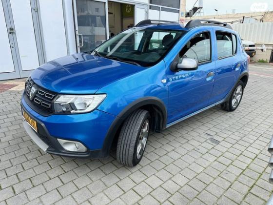 דאצ'יה סנדרו Stepway Laureate ידני טורבו דיזל 1.5 (90 כ''ס) דיזל 2017 למכירה באבן יהודה