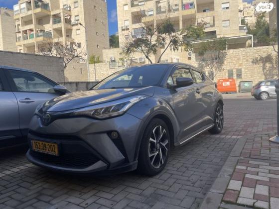 טויוטה C-HR Style הייבריד אוט' 1.8 (98 כ''ס) בנזין 2020 למכירה בירושלים