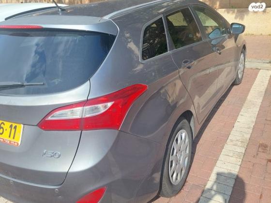 יונדאי i30 Inspire סטיישן אוט' 1.6 (135 כ"ס) בנזין 2013 למכירה ברחובות