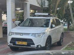 מיצובישי אאוטלנדר 4X4 Elite אוט' 7 מק' 2.0 (150 כ''ס) [2012-2015] בנזין 