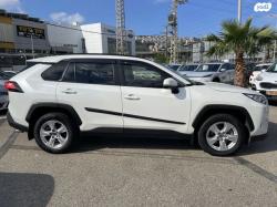 טויוטה RAV4 ארוך 4X2 Experience אוט' 2.0 (175 כ''ס) בנזין 2020 למכירה ב