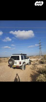 איסוזו טרופר ארוך 4X4 S אוט' דיזל 3.0 (159 כ''ס) דיזל 2001 למכירה בחדרה