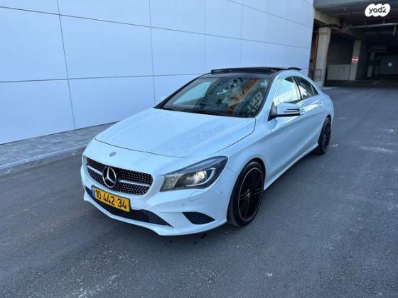 מרצדס CLA CLA180 Urban אוט' 1.6 (122 כ"ס) בנזין 2015 למכירה באבן יהודה