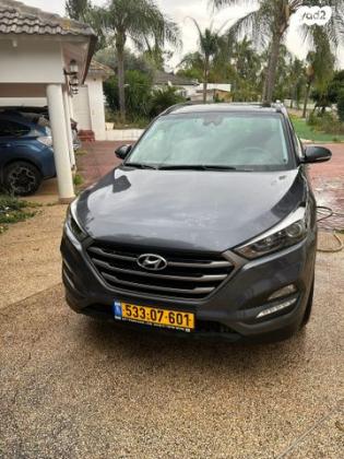 יונדאי טוסון Luxury אוט' בנזין 2.0 (155 כ"ס) בנזין 2018 למכירה בכפר סבא