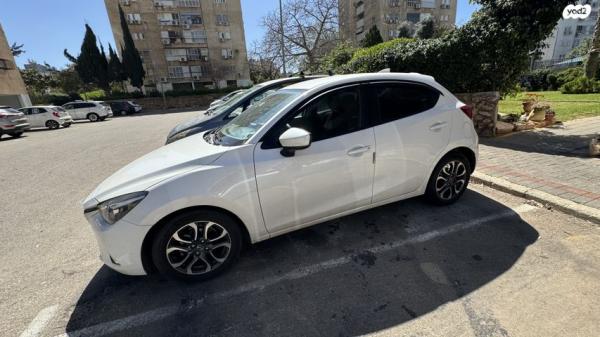 מאזדה H Sport אוט' 1.5 (112 כ"ס) בנזין 2018 למכירה בתל אביב יפו