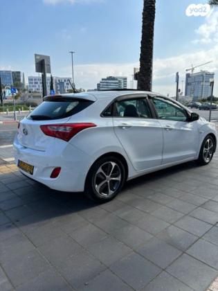 יונדאי i30 Premium אוט' 1.6 (135 כ''ס) בנזין 2016 למכירה בראשון לציון