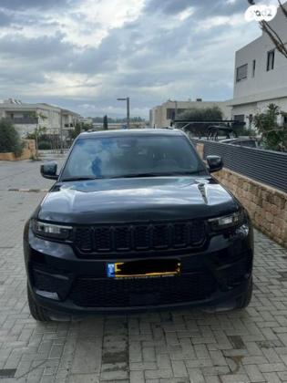 ג'יפ / Jeep גרנד צ'ירוקי 4X4 Altitude אוט' 5 מק' 3.6 (295 כ''ס) בנזין 2022 למכירה בפרדס חנה כרכור