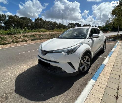 טויוטה C-HR City הייבריד אוט' 1.8 (98 כ"ס) בנזין 2019 למכירה בהרצליה