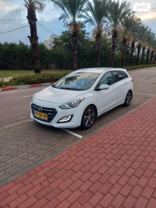 יונדאי i30 Inspire סטיישן אוט' 1.6 (135 כ"ס) בנזין 2016 למכירה במודיעין עילית