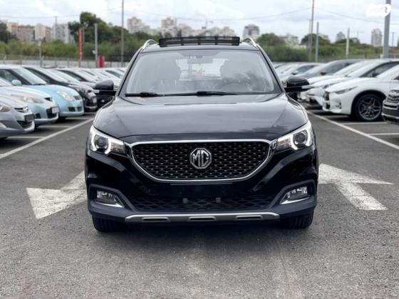 אם. ג'י. / MG ZS Net Up אוט' 1.0 (111 כ''ס) בנזין 2020 למכירה בראשון לציון