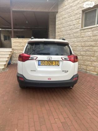 טויוטה RAV4 ארוך 4X4 GLI MC אוט' 2.0 (152 כ"ס) בנזין 2015 למכירה בירכא