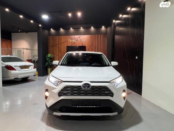 טויוטה RAV4 הייבריד E-xperience הייבריד 5 דל' אוט' 2.5 (178 כ''ס) בנזין 2021 למכירה בריינה