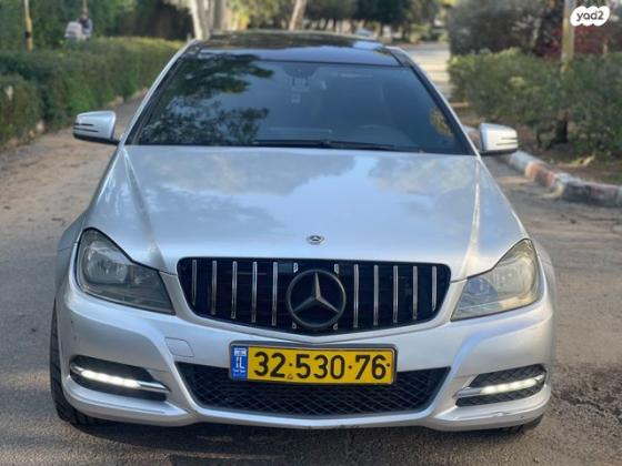 מרצדס C-Class קופה / קבריולט C180 Standard אוט' 1.8 (156 כ''ס) בנזין 2012 למכירה בחולון